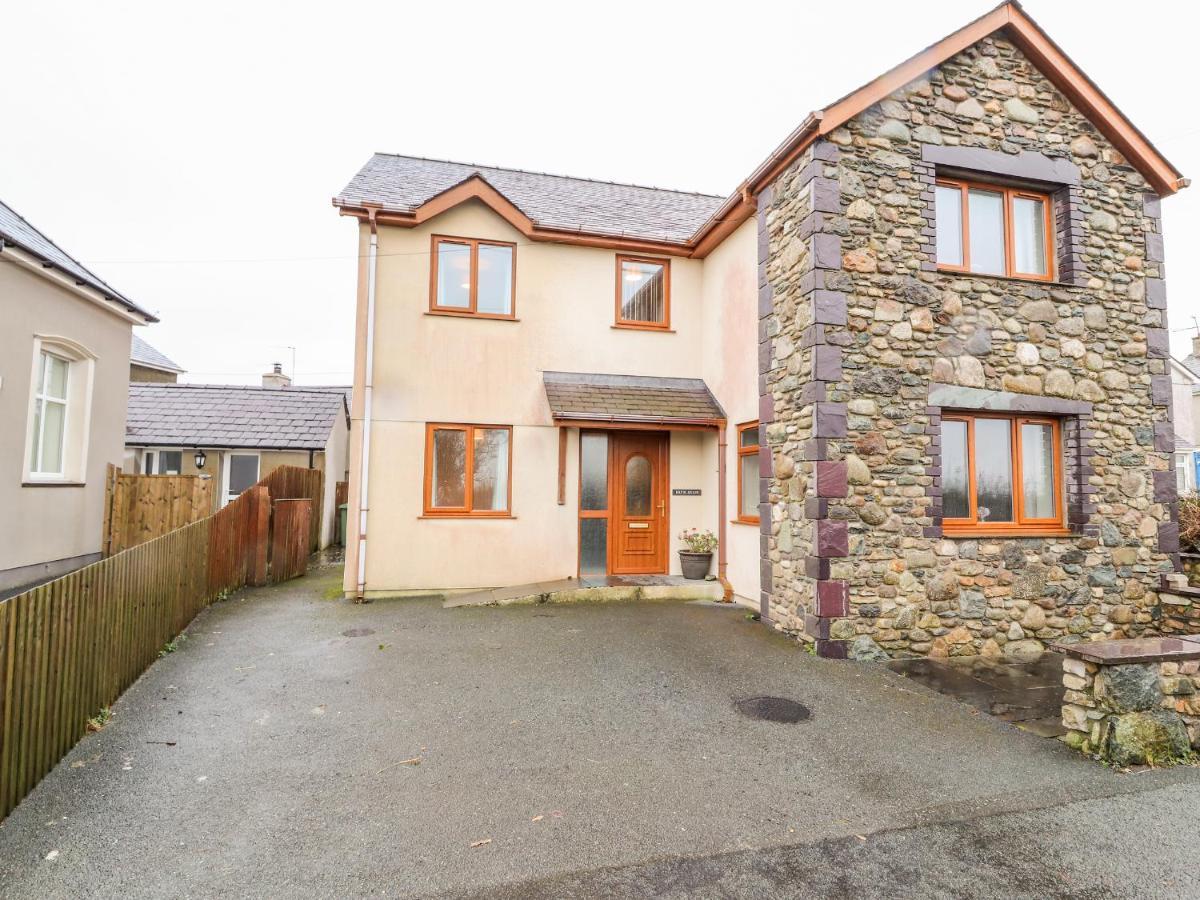Bryn Seion Villa Llanddeiniolen Eksteriør bilde